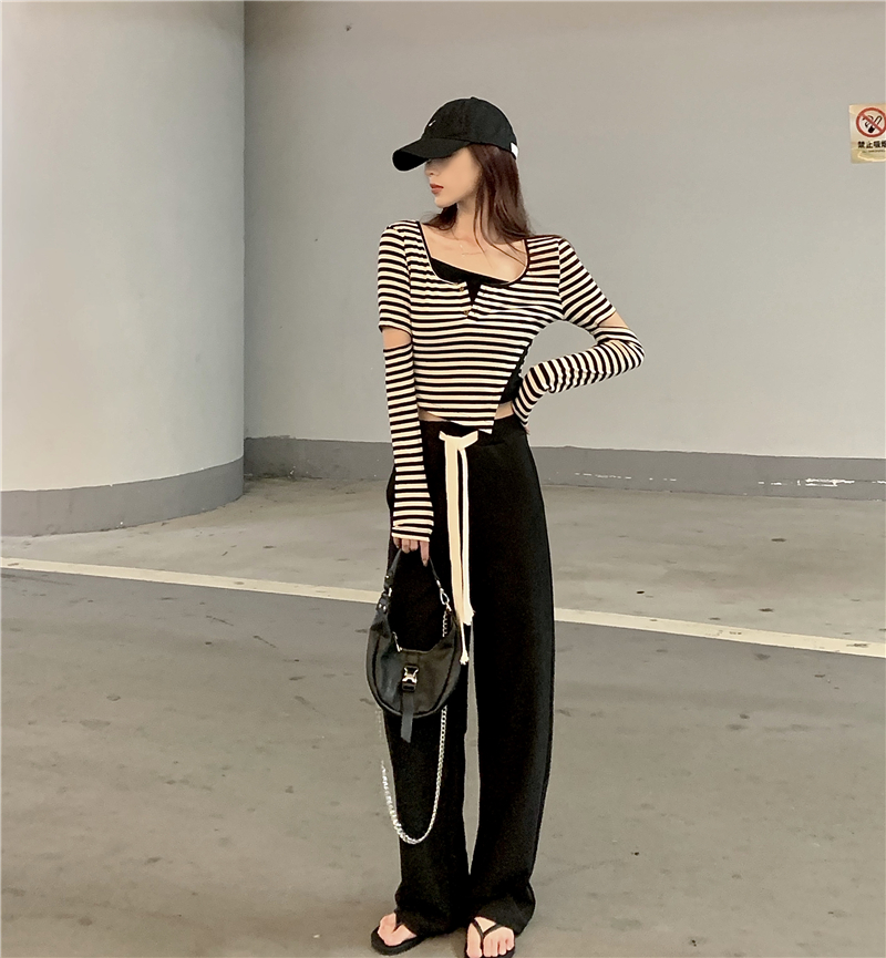 스트라이프 컷 티셔츠