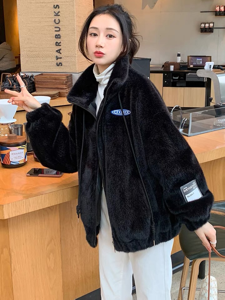 두툼한 인조 모피 벨벳 코트